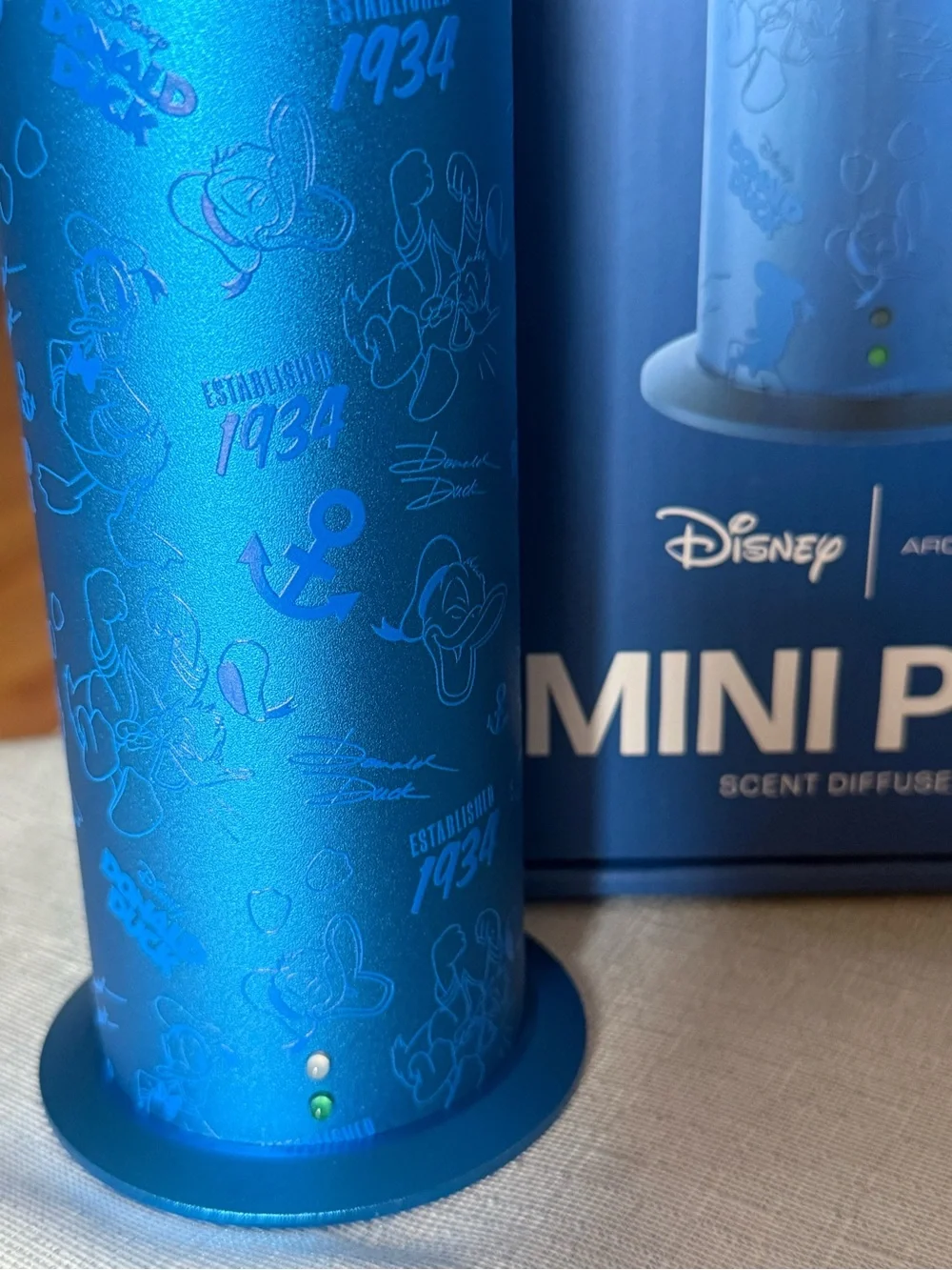 Disney x Aroma360 Donald Duck 90 Mini Pro Scent Diffuser | Open Box New
